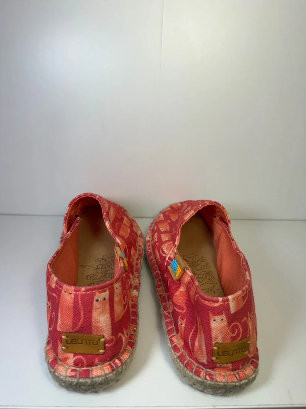 Ubutu Slip-On Espadrille Flats - Coral Pink with Cat Pattern